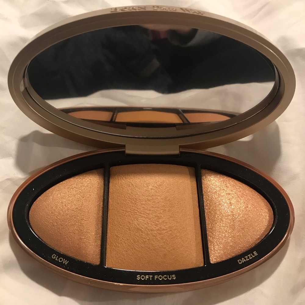Too Faced Turn Up the Light Highlighting Palette